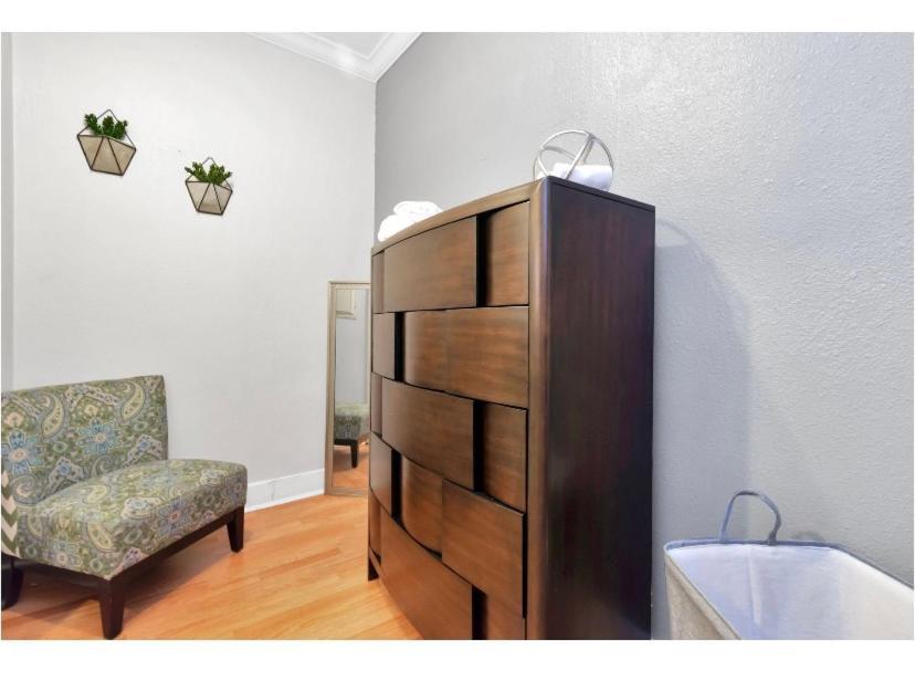 Apartment Cozy Downtown By Toyota Center *